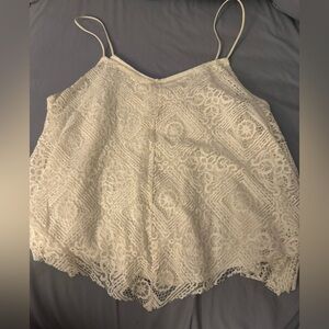 American Eagle | size M | flowing white | lace tank